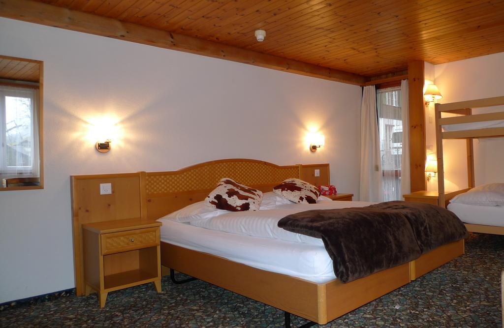Hotel Oberland Лаутербруннен Номер фото