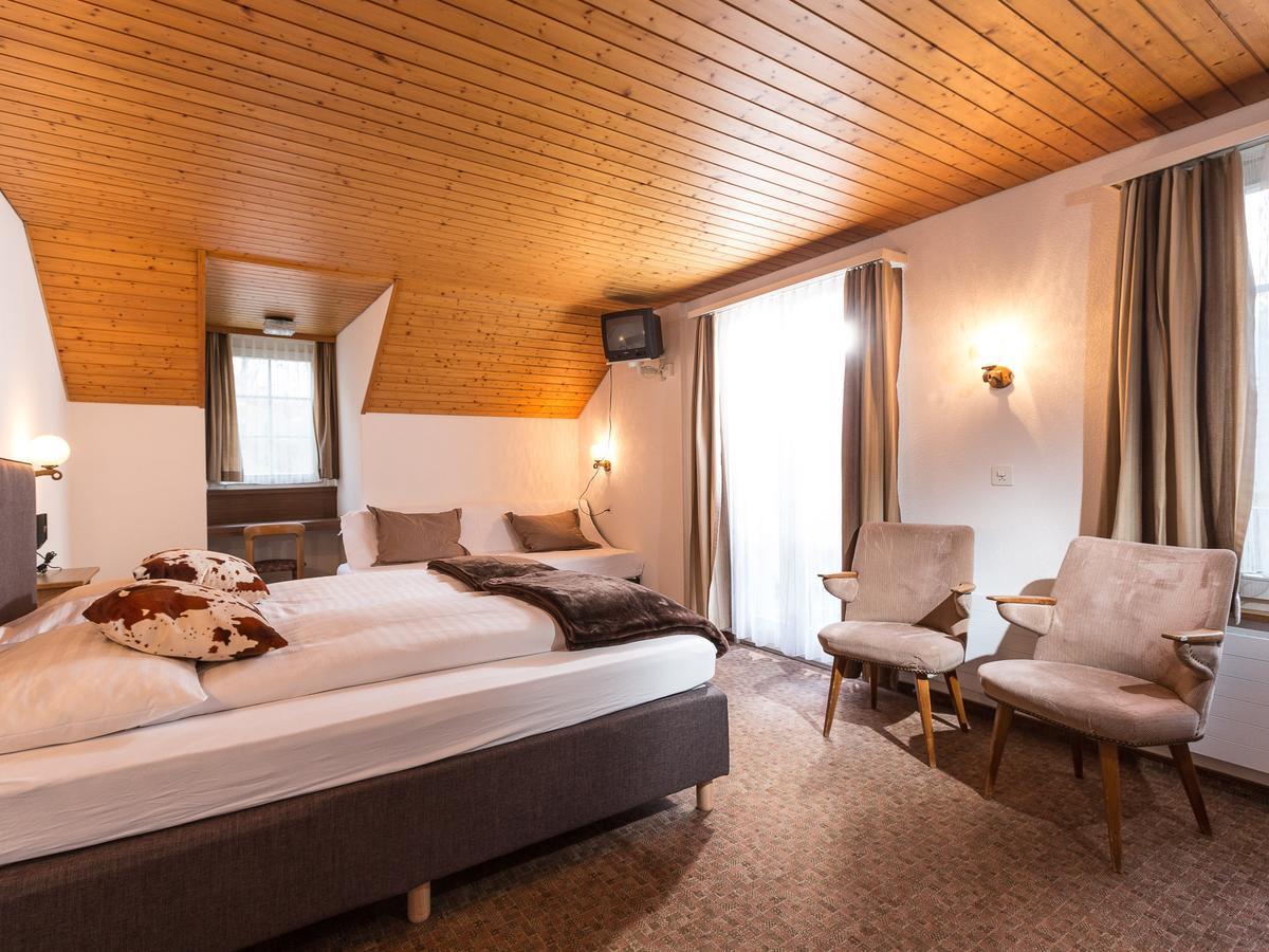 Hotel Oberland Лаутербруннен Номер фото