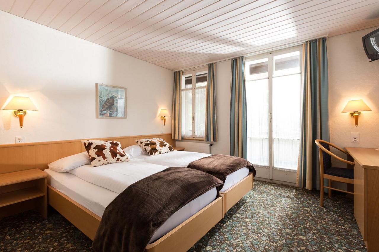 Hotel Oberland Лаутербруннен Экстерьер фото